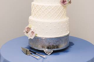 Morton's Gourmet Market and Catering - 10