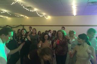 Jen's Jams Mobile DJ - 9