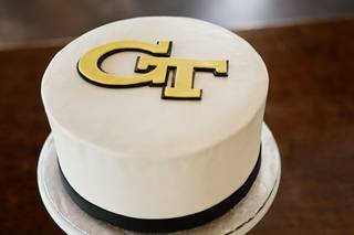 Acuna's Custom Cakes - 9