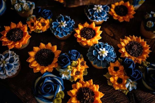 Sweet Bouquets Cupcakes - 3