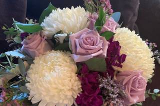 Westover's Flowers & Gifts - 28