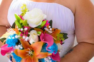 Lush Floral Design - 11