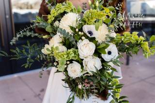 The Twisted Tulip Flower Shop - 7