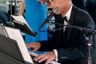 The Mike Petrone Band - 9