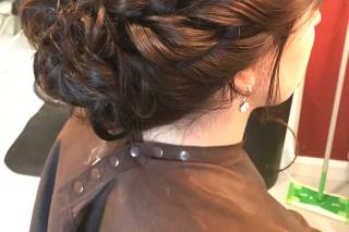 Ashley's Salon - 9