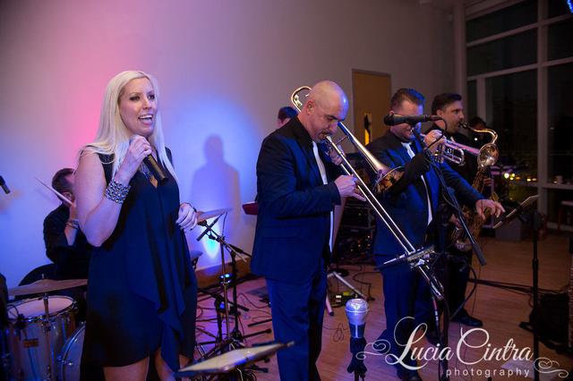 The Move Makers Band - 1