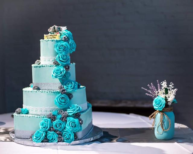 C'est La Vie Cakes - 3