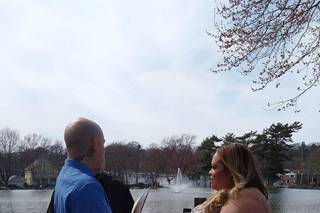 Rev Hen - Wedding Officiant - 25