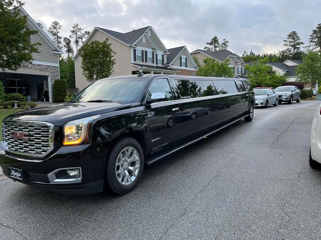 Lifestyle Limousine Company - 3