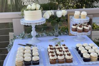 Bloom Custom Cakes - 64