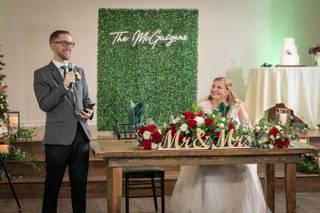 Dream Designs Florist and Wedding Boutique - 34