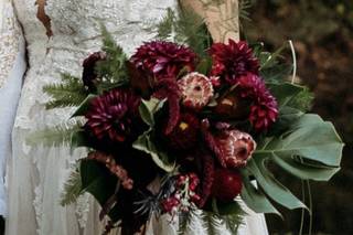 Milwood Florist & Nursery - 40