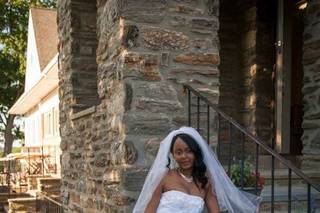 Madelange Laroche Bridal Design Studio - 11
