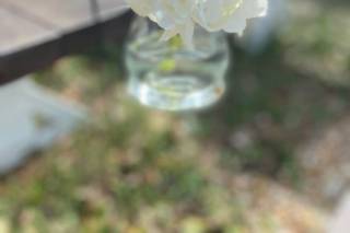 Southern Style Floral Design - 15