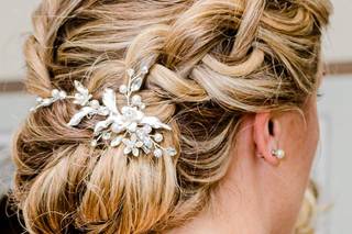 Limin' Hair Studio - 28