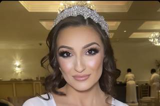Carolyns Makeup Artistry - 109