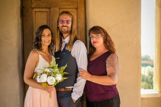 Hand Heart and Crown Weddings - 14