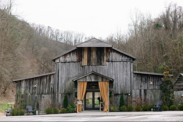 The Barn at Chestnut Springs - 4