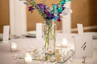 Connells Maple Lee Flowers and Gifts - 11