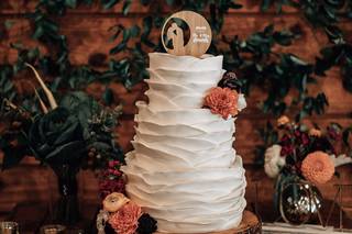 Lydia's Cakes & Confections - 27