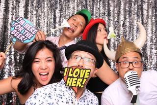 Hollywood Smile Photo Booth - 13