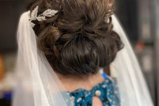 Jeanne's Hair & Makeup Studio - 17