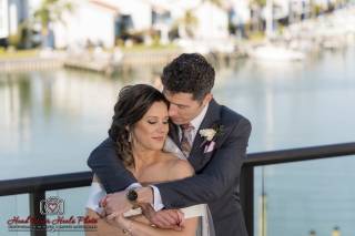 Head Over Heels Photo + Video - 16
