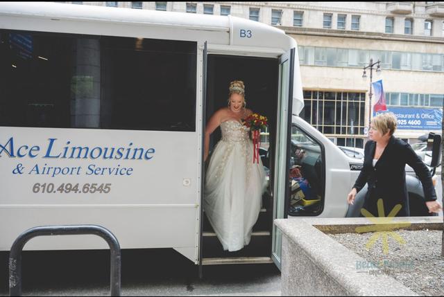 Ace Limousine & Airport Service - 4