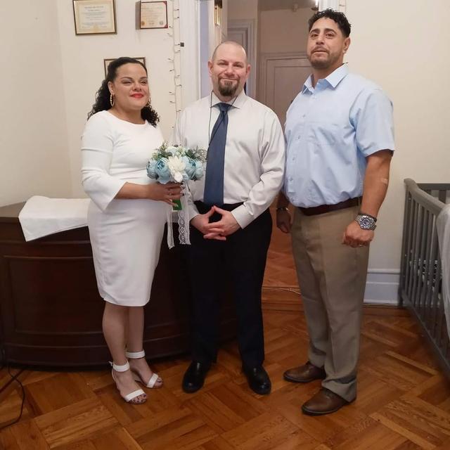 Rev Hen - Wedding Officiant - 1
