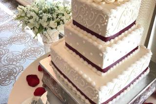 Colozza's Bakery - 8