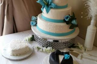The Custom Cake Shoppe - 1