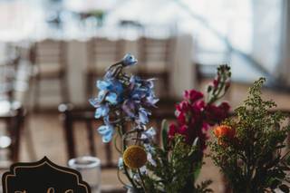 Lucilles Florist - 20