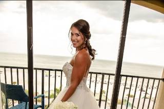 Nikki's Glitz And Glam Bridal Boutique - 5
