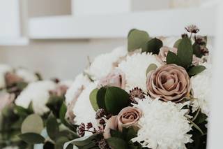 Weddings Your Way Floral & Events - 45