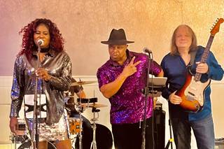 The Funktion Wedding and Dance Band - 5