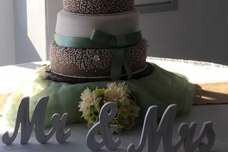 Mary Poppins Cake Factory & Chocolate Fountain Rental - 6