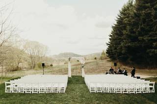 Round Barn Farm Event Center - 42