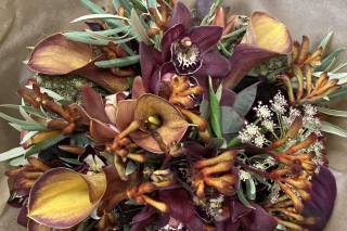 Artistic Blossoms Floral Design Studio - 16
