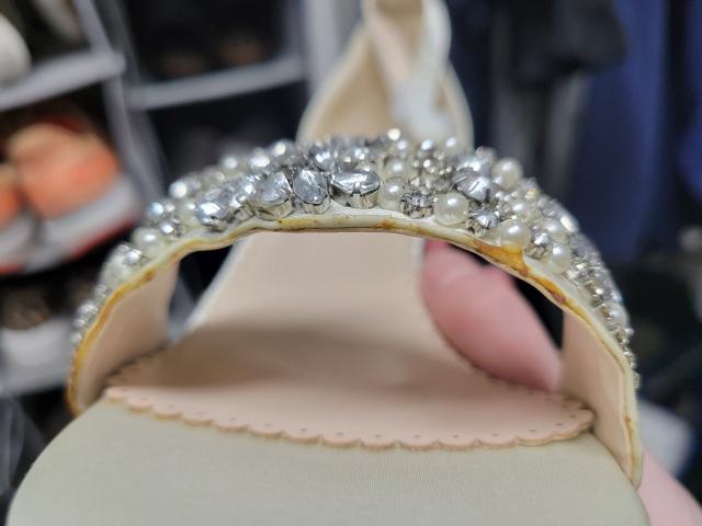 Kate Whitcomb Collection - 4