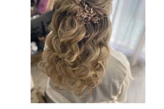 Sara Tamargo Makeup and Hair - 133