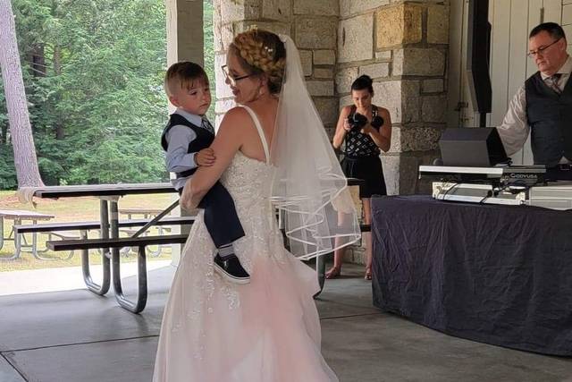 DJ Entertainment & Photo Booth 1