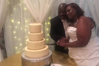 Schenk's Family Bakery - 1