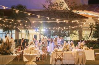 Weddings in the Bahamas - 40