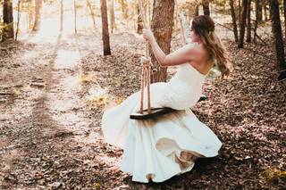 Whispering Oaks Wedding Venue - 16