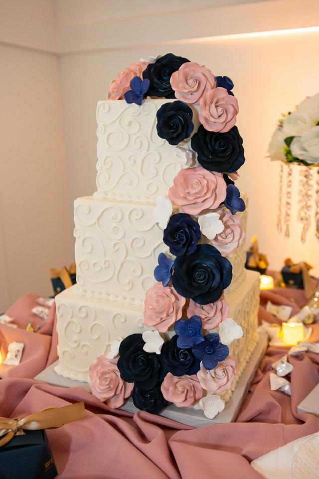 Betty Jane's BakeShoppe - 2