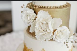 Confections of a Cake - 43