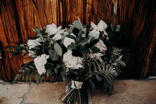 Love In Bloom, LLC - 38