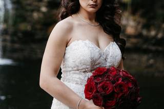 Elizabeth Dugan Hairstylist and Makeup Artist - 15