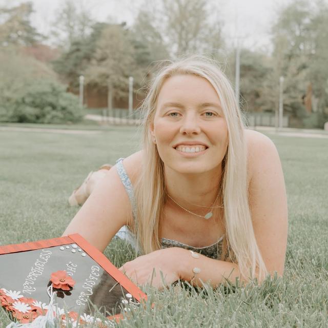 Allie Logsdon Photo - 4