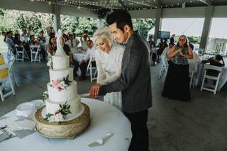 How Sweet It Is Cake Studio - 33